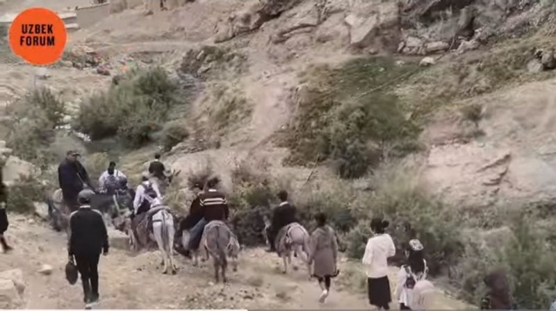 Қизилқишлоқ болалари мактабга 5 км йўл босиб боришга мажбур