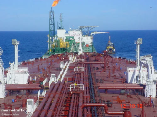 Россия: РПСМ помогает морякам получить задолженность по зарплате